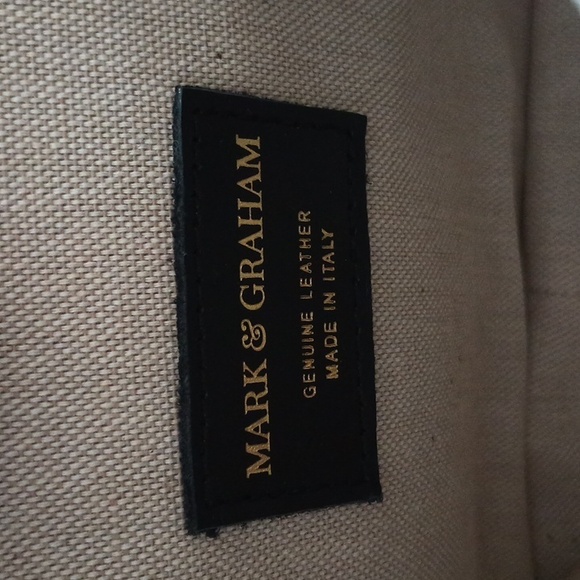 Mark & Graham Telluride Crossbody - Picture 6 of 8